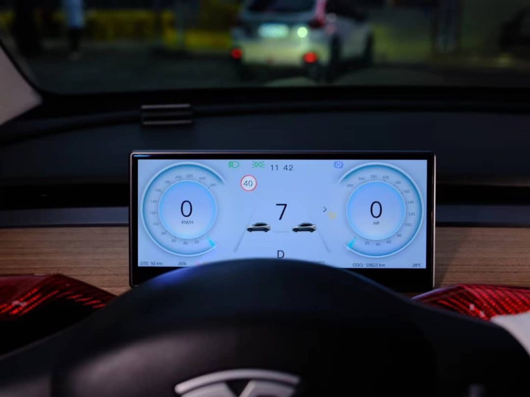 tesla driver view display 9 1 (5) tesla driver view display 9 1 (5)