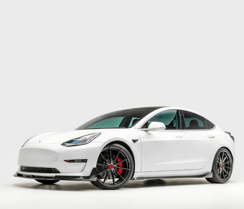Tesla Model 3 carbon fiber side skirts4 Tesla Model 3 carbon fiber side skirts4