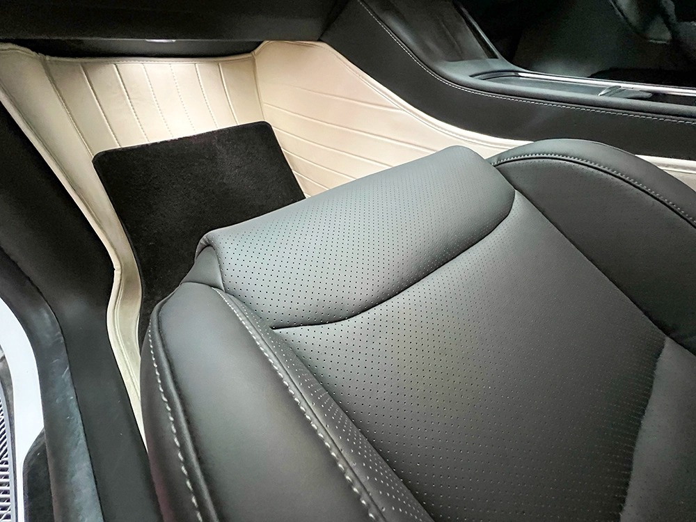 tesla model sport seats12 tesla model sport seats12