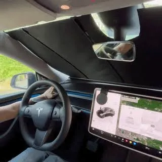 tesla retractable windshield sunshade2 tesla retractable windshield sunshade2